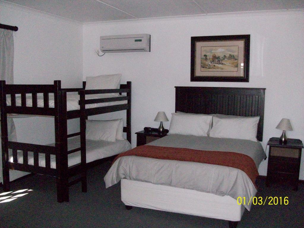 Laings Lodge Laingsburg Εξωτερικό φωτογραφία